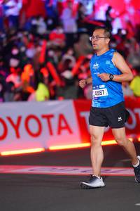 BIB: 41557
                            <button type="button" onclick="openModal(21640964)" class="btn btn-primary btn-sm float-right btn-popup" data-toggle="modal" data-target=".modal-high-quality">
                        <i class="fas fa-shopping-cart"></i> Add to Cart
                    </button>
                                            <button type="button" onclick="isThisMe(21640964, true)" class="btn btn-success btn-sm float-right btn-popup btn-isme hidden" data-toggle="tooltip" data-placement="bottom" title="นี่คือรูปของคุณใช่ไหม คลิกที่นี่เพื่อเอาเข้าอัลบั้ม">
                        <i class="fas fa-plus"></i> Add to album
                    </button>
                    <button type="button" onclick="isThisMe(21640964, false)" class="btn btn-warning btn-sm float-right btn-popup btn-isnotme hidden">
                        <i class="fas fa-ban"></i> Remove from album
                    </button>