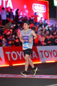 BIB: 77425
                            <button type="button" onclick="openModal(21643595)" class="btn btn-primary btn-sm float-right btn-popup" data-toggle="modal" data-target=".modal-high-quality">
                        <i class="fas fa-shopping-cart"></i> Add to Cart
                    </button>
                                            <button type="button" onclick="isThisMe(21643595, true)" class="btn btn-success btn-sm float-right btn-popup btn-isme hidden" data-toggle="tooltip" data-placement="bottom" title="นี่คือรูปของคุณใช่ไหม คลิกที่นี่เพื่อเอาเข้าอัลบั้ม">
                        <i class="fas fa-plus"></i> Add to album
                    </button>
                    <button type="button" onclick="isThisMe(21643595, false)" class="btn btn-warning btn-sm float-right btn-popup btn-isnotme hidden">
                        <i class="fas fa-ban"></i> Remove from album
                    </button>