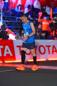 BIB: 40905
                            <button type="button" onclick="openModal(21646135)" class="btn btn-primary btn-sm float-right btn-popup" data-toggle="modal" data-target=".modal-high-quality">
                        <i class="fas fa-shopping-cart"></i> Add to Cart
                    </button>
                                            <button type="button" onclick="isThisMe(21646135, true)" class="btn btn-success btn-sm float-right btn-popup btn-isme hidden" data-toggle="tooltip" data-placement="bottom" title="นี่คือรูปของคุณใช่ไหม คลิกที่นี่เพื่อเอาเข้าอัลบั้ม">
                        <i class="fas fa-plus"></i> Add to album
                    </button>
                    <button type="button" onclick="isThisMe(21646135, false)" class="btn btn-warning btn-sm float-right btn-popup btn-isnotme hidden">
                        <i class="fas fa-ban"></i> Remove from album
                    </button>