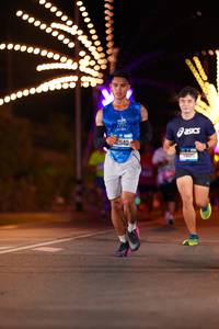 BIB: 1540
                            <button type="button" onclick="openModal(20831278)" class="btn btn-primary btn-sm float-right btn-popup" data-toggle="modal" data-target=".modal-high-quality">
                        <i class="fas fa-shopping-cart"></i> Add to Cart
                    </button>
                                            <button type="button" onclick="isThisMe(20831278, true)" class="btn btn-success btn-sm float-right btn-popup btn-isme hidden" data-toggle="tooltip" data-placement="bottom" title="นี่คือรูปของคุณใช่ไหม คลิกที่นี่เพื่อเอาเข้าอัลบั้ม">
                        <i class="fas fa-plus"></i> Add to album
                    </button>
                    <button type="button" onclick="isThisMe(20831278, false)" class="btn btn-warning btn-sm float-right btn-popup btn-isnotme hidden">
                        <i class="fas fa-ban"></i> Remove from album
                    </button>