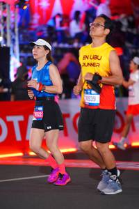 BIB: 522, 4539
                            <button type="button" onclick="openModal(21645555)" class="btn btn-primary btn-sm float-right btn-popup" data-toggle="modal" data-target=".modal-high-quality">
                        <i class="fas fa-shopping-cart"></i> Add to Cart
                    </button>
                                            <button type="button" onclick="isThisMe(21645555, true)" class="btn btn-success btn-sm float-right btn-popup btn-isme hidden" data-toggle="tooltip" data-placement="bottom" title="นี่คือรูปของคุณใช่ไหม คลิกที่นี่เพื่อเอาเข้าอัลบั้ม">
                        <i class="fas fa-plus"></i> Add to album
                    </button>
                    <button type="button" onclick="isThisMe(21645555, false)" class="btn btn-warning btn-sm float-right btn-popup btn-isnotme hidden">
                        <i class="fas fa-ban"></i> Remove from album
                    </button>