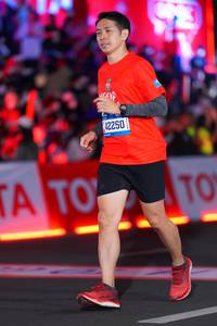 BIB: 42250
                            <button type="button" onclick="openModal(21639362)" class="btn btn-primary btn-sm float-right btn-popup" data-toggle="modal" data-target=".modal-high-quality">
                        <i class="fas fa-shopping-cart"></i> Add to Cart
                    </button>
                                            <button type="button" onclick="isThisMe(21639362, true)" class="btn btn-success btn-sm float-right btn-popup btn-isme hidden" data-toggle="tooltip" data-placement="bottom" title="นี่คือรูปของคุณใช่ไหม คลิกที่นี่เพื่อเอาเข้าอัลบั้ม">
                        <i class="fas fa-plus"></i> Add to album
                    </button>
                    <button type="button" onclick="isThisMe(21639362, false)" class="btn btn-warning btn-sm float-right btn-popup btn-isnotme hidden">
                        <i class="fas fa-ban"></i> Remove from album
                    </button>