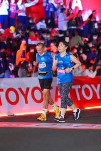 BIB: 42905, 480527
                            <button type="button" onclick="openModal(21638351)" class="btn btn-primary btn-sm float-right btn-popup" data-toggle="modal" data-target=".modal-high-quality">
                        <i class="fas fa-shopping-cart"></i> Add to Cart
                    </button>
                                            <button type="button" onclick="isThisMe(21638351, true)" class="btn btn-success btn-sm float-right btn-popup btn-isme hidden" data-toggle="tooltip" data-placement="bottom" title="นี่คือรูปของคุณใช่ไหม คลิกที่นี่เพื่อเอาเข้าอัลบั้ม">
                        <i class="fas fa-plus"></i> Add to album
                    </button>
                    <button type="button" onclick="isThisMe(21638351, false)" class="btn btn-warning btn-sm float-right btn-popup btn-isnotme hidden">
                        <i class="fas fa-ban"></i> Remove from album
                    </button>