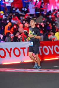 BIB: 1104, 2050
                            <button type="button" onclick="openModal(21639245)" class="btn btn-primary btn-sm float-right btn-popup" data-toggle="modal" data-target=".modal-high-quality">
                        <i class="fas fa-shopping-cart"></i> Add to Cart
                    </button>
                                            <button type="button" onclick="isThisMe(21639245, true)" class="btn btn-success btn-sm float-right btn-popup btn-isme hidden" data-toggle="tooltip" data-placement="bottom" title="นี่คือรูปของคุณใช่ไหม คลิกที่นี่เพื่อเอาเข้าอัลบั้ม">
                        <i class="fas fa-plus"></i> Add to album
                    </button>
                    <button type="button" onclick="isThisMe(21639245, false)" class="btn btn-warning btn-sm float-right btn-popup btn-isnotme hidden">
                        <i class="fas fa-ban"></i> Remove from album
                    </button>