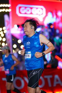 BIB: 3000, 2023, 3376
                            <button type="button" onclick="openModal(21638095)" class="btn btn-primary btn-sm float-right btn-popup" data-toggle="modal" data-target=".modal-high-quality">
                        <i class="fas fa-shopping-cart"></i> Add to Cart
                    </button>
                                            <button type="button" onclick="isThisMe(21638095, true)" class="btn btn-success btn-sm float-right btn-popup btn-isme hidden" data-toggle="tooltip" data-placement="bottom" title="นี่คือรูปของคุณใช่ไหม คลิกที่นี่เพื่อเอาเข้าอัลบั้ม">
                        <i class="fas fa-plus"></i> Add to album
                    </button>
                    <button type="button" onclick="isThisMe(21638095, false)" class="btn btn-warning btn-sm float-right btn-popup btn-isnotme hidden">
                        <i class="fas fa-ban"></i> Remove from album
                    </button>