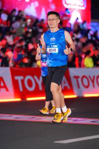 BIB: 7775, 41048
                            <button type="button" onclick="openModal(21643236)" class="btn btn-primary btn-sm float-right btn-popup" data-toggle="modal" data-target=".modal-high-quality">
                        <i class="fas fa-shopping-cart"></i> Add to Cart
                    </button>
                                            <button type="button" onclick="isThisMe(21643236, true)" class="btn btn-success btn-sm float-right btn-popup btn-isme hidden" data-toggle="tooltip" data-placement="bottom" title="นี่คือรูปของคุณใช่ไหม คลิกที่นี่เพื่อเอาเข้าอัลบั้ม">
                        <i class="fas fa-plus"></i> Add to album
                    </button>
                    <button type="button" onclick="isThisMe(21643236, false)" class="btn btn-warning btn-sm float-right btn-popup btn-isnotme hidden">
                        <i class="fas fa-ban"></i> Remove from album
                    </button>