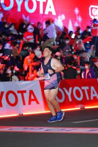 BIB: 1993
                            <button type="button" onclick="openModal(21642719)" class="btn btn-primary btn-sm float-right btn-popup" data-toggle="modal" data-target=".modal-high-quality">
                        <i class="fas fa-shopping-cart"></i> Add to Cart
                    </button>
                                            <button type="button" onclick="isThisMe(21642719, true)" class="btn btn-success btn-sm float-right btn-popup btn-isme hidden" data-toggle="tooltip" data-placement="bottom" title="นี่คือรูปของคุณใช่ไหม คลิกที่นี่เพื่อเอาเข้าอัลบั้ม">
                        <i class="fas fa-plus"></i> Add to album
                    </button>
                    <button type="button" onclick="isThisMe(21642719, false)" class="btn btn-warning btn-sm float-right btn-popup btn-isnotme hidden">
                        <i class="fas fa-ban"></i> Remove from album
                    </button>