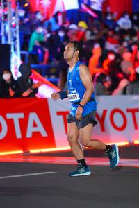 BIB: 40699
                            <button type="button" onclick="openModal(21639099)" class="btn btn-primary btn-sm float-right btn-popup" data-toggle="modal" data-target=".modal-high-quality">
                        <i class="fas fa-shopping-cart"></i> Add to Cart
                    </button>
                                            <button type="button" onclick="isThisMe(21639099, true)" class="btn btn-success btn-sm float-right btn-popup btn-isme hidden" data-toggle="tooltip" data-placement="bottom" title="นี่คือรูปของคุณใช่ไหม คลิกที่นี่เพื่อเอาเข้าอัลบั้ม">
                        <i class="fas fa-plus"></i> Add to album
                    </button>
                    <button type="button" onclick="isThisMe(21639099, false)" class="btn btn-warning btn-sm float-right btn-popup btn-isnotme hidden">
                        <i class="fas fa-ban"></i> Remove from album
                    </button>