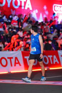 BIB: 2882
                            <button type="button" onclick="openModal(21642364)" class="btn btn-primary btn-sm float-right btn-popup" data-toggle="modal" data-target=".modal-high-quality">
                        <i class="fas fa-shopping-cart"></i> Add to Cart
                    </button>
                                            <button type="button" onclick="isThisMe(21642364, true)" class="btn btn-success btn-sm float-right btn-popup btn-isme hidden" data-toggle="tooltip" data-placement="bottom" title="นี่คือรูปของคุณใช่ไหม คลิกที่นี่เพื่อเอาเข้าอัลบั้ม">
                        <i class="fas fa-plus"></i> Add to album
                    </button>
                    <button type="button" onclick="isThisMe(21642364, false)" class="btn btn-warning btn-sm float-right btn-popup btn-isnotme hidden">
                        <i class="fas fa-ban"></i> Remove from album
                    </button>