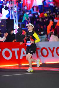 BIB: 6530
                            <button type="button" onclick="openModal(21639746)" class="btn btn-primary btn-sm float-right btn-popup" data-toggle="modal" data-target=".modal-high-quality">
                        <i class="fas fa-shopping-cart"></i> Add to Cart
                    </button>
                                            <button type="button" onclick="isThisMe(21639746, true)" class="btn btn-success btn-sm float-right btn-popup btn-isme hidden" data-toggle="tooltip" data-placement="bottom" title="นี่คือรูปของคุณใช่ไหม คลิกที่นี่เพื่อเอาเข้าอัลบั้ม">
                        <i class="fas fa-plus"></i> Add to album
                    </button>
                    <button type="button" onclick="isThisMe(21639746, false)" class="btn btn-warning btn-sm float-right btn-popup btn-isnotme hidden">
                        <i class="fas fa-ban"></i> Remove from album
                    </button>