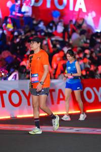 BIB: 6038
                            <button type="button" onclick="openModal(21642194)" class="btn btn-primary btn-sm float-right btn-popup" data-toggle="modal" data-target=".modal-high-quality">
                        <i class="fas fa-shopping-cart"></i> Add to Cart
                    </button>
                                            <button type="button" onclick="isThisMe(21642194, true)" class="btn btn-success btn-sm float-right btn-popup btn-isme hidden" data-toggle="tooltip" data-placement="bottom" title="นี่คือรูปของคุณใช่ไหม คลิกที่นี่เพื่อเอาเข้าอัลบั้ม">
                        <i class="fas fa-plus"></i> Add to album
                    </button>
                    <button type="button" onclick="isThisMe(21642194, false)" class="btn btn-warning btn-sm float-right btn-popup btn-isnotme hidden">
                        <i class="fas fa-ban"></i> Remove from album
                    </button>