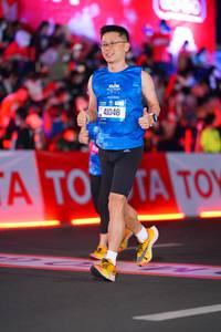 BIB: 41048
                            <button type="button" onclick="openModal(21643239)" class="btn btn-primary btn-sm float-right btn-popup" data-toggle="modal" data-target=".modal-high-quality">
                        <i class="fas fa-shopping-cart"></i> Add to Cart
                    </button>
                                            <button type="button" onclick="isThisMe(21643239, true)" class="btn btn-success btn-sm float-right btn-popup btn-isme hidden" data-toggle="tooltip" data-placement="bottom" title="นี่คือรูปของคุณใช่ไหม คลิกที่นี่เพื่อเอาเข้าอัลบั้ม">
                        <i class="fas fa-plus"></i> Add to album
                    </button>
                    <button type="button" onclick="isThisMe(21643239, false)" class="btn btn-warning btn-sm float-right btn-popup btn-isnotme hidden">
                        <i class="fas fa-ban"></i> Remove from album
                    </button>