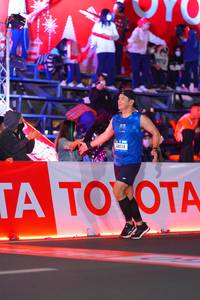 BIB: 44034
                            <button type="button" onclick="openModal(21644858)" class="btn btn-primary btn-sm float-right btn-popup" data-toggle="modal" data-target=".modal-high-quality">
                        <i class="fas fa-shopping-cart"></i> Add to Cart
                    </button>
                                            <button type="button" onclick="isThisMe(21644858, true)" class="btn btn-success btn-sm float-right btn-popup btn-isme hidden" data-toggle="tooltip" data-placement="bottom" title="นี่คือรูปของคุณใช่ไหม คลิกที่นี่เพื่อเอาเข้าอัลบั้ม">
                        <i class="fas fa-plus"></i> Add to album
                    </button>
                    <button type="button" onclick="isThisMe(21644858, false)" class="btn btn-warning btn-sm float-right btn-popup btn-isnotme hidden">
                        <i class="fas fa-ban"></i> Remove from album
                    </button>