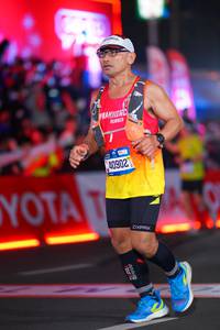 BIB: 40902
                            <button type="button" onclick="openModal(21639375)" class="btn btn-primary btn-sm float-right btn-popup" data-toggle="modal" data-target=".modal-high-quality">
                        <i class="fas fa-shopping-cart"></i> Add to Cart
                    </button>
                                            <button type="button" onclick="isThisMe(21639375, true)" class="btn btn-success btn-sm float-right btn-popup btn-isme hidden" data-toggle="tooltip" data-placement="bottom" title="นี่คือรูปของคุณใช่ไหม คลิกที่นี่เพื่อเอาเข้าอัลบั้ม">
                        <i class="fas fa-plus"></i> Add to album
                    </button>
                    <button type="button" onclick="isThisMe(21639375, false)" class="btn btn-warning btn-sm float-right btn-popup btn-isnotme hidden">
                        <i class="fas fa-ban"></i> Remove from album
                    </button>