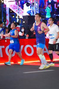 BIB: 
                            <button type="button" onclick="openModal(21643019)" class="btn btn-primary btn-sm float-right btn-popup" data-toggle="modal" data-target=".modal-high-quality">
                        <i class="fas fa-shopping-cart"></i> Add to Cart
                    </button>
                                            <button type="button" onclick="isThisMe(21643019, true)" class="btn btn-success btn-sm float-right btn-popup btn-isme hidden" data-toggle="tooltip" data-placement="bottom" title="นี่คือรูปของคุณใช่ไหม คลิกที่นี่เพื่อเอาเข้าอัลบั้ม">
                        <i class="fas fa-plus"></i> Add to album
                    </button>
                    <button type="button" onclick="isThisMe(21643019, false)" class="btn btn-warning btn-sm float-right btn-popup btn-isnotme hidden">
                        <i class="fas fa-ban"></i> Remove from album
                    </button>