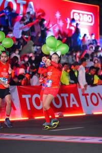 BIB: 969
                            <button type="button" onclick="openModal(21640679)" class="btn btn-primary btn-sm float-right btn-popup" data-toggle="modal" data-target=".modal-high-quality">
                        <i class="fas fa-shopping-cart"></i> Add to Cart
                    </button>
                                            <button type="button" onclick="isThisMe(21640679, true)" class="btn btn-success btn-sm float-right btn-popup btn-isme hidden" data-toggle="tooltip" data-placement="bottom" title="นี่คือรูปของคุณใช่ไหม คลิกที่นี่เพื่อเอาเข้าอัลบั้ม">
                        <i class="fas fa-plus"></i> Add to album
                    </button>
                    <button type="button" onclick="isThisMe(21640679, false)" class="btn btn-warning btn-sm float-right btn-popup btn-isnotme hidden">
                        <i class="fas fa-ban"></i> Remove from album
                    </button>