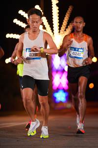 BIB: 6000, 006, 0000, 41391, 41240
                            <button type="button" onclick="openModal(20681949)" class="btn btn-primary btn-sm float-right btn-popup" data-toggle="modal" data-target=".modal-high-quality">
                        <i class="fas fa-shopping-cart"></i> Add to Cart
                    </button>
                                            <button type="button" onclick="isThisMe(20681949, true)" class="btn btn-success btn-sm float-right btn-popup btn-isme hidden" data-toggle="tooltip" data-placement="bottom" title="นี่คือรูปของคุณใช่ไหม คลิกที่นี่เพื่อเอาเข้าอัลบั้ม">
                        <i class="fas fa-plus"></i> Add to album
                    </button>
                    <button type="button" onclick="isThisMe(20681949, false)" class="btn btn-warning btn-sm float-right btn-popup btn-isnotme hidden">
                        <i class="fas fa-ban"></i> Remove from album
                    </button>