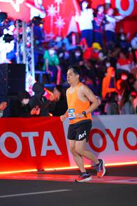 BIB: 230
                            <button type="button" onclick="openModal(21638774)" class="btn btn-primary btn-sm float-right btn-popup" data-toggle="modal" data-target=".modal-high-quality">
                        <i class="fas fa-shopping-cart"></i> Add to Cart
                    </button>
                                            <button type="button" onclick="isThisMe(21638774, true)" class="btn btn-success btn-sm float-right btn-popup btn-isme hidden" data-toggle="tooltip" data-placement="bottom" title="นี่คือรูปของคุณใช่ไหม คลิกที่นี่เพื่อเอาเข้าอัลบั้ม">
                        <i class="fas fa-plus"></i> Add to album
                    </button>
                    <button type="button" onclick="isThisMe(21638774, false)" class="btn btn-warning btn-sm float-right btn-popup btn-isnotme hidden">
                        <i class="fas fa-ban"></i> Remove from album
                    </button>