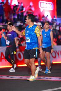 BIB: 3897
                            <button type="button" onclick="openModal(21645041)" class="btn btn-primary btn-sm float-right btn-popup" data-toggle="modal" data-target=".modal-high-quality">
                        <i class="fas fa-shopping-cart"></i> Add to Cart
                    </button>
                                            <button type="button" onclick="isThisMe(21645041, true)" class="btn btn-success btn-sm float-right btn-popup btn-isme hidden" data-toggle="tooltip" data-placement="bottom" title="นี่คือรูปของคุณใช่ไหม คลิกที่นี่เพื่อเอาเข้าอัลบั้ม">
                        <i class="fas fa-plus"></i> Add to album
                    </button>
                    <button type="button" onclick="isThisMe(21645041, false)" class="btn btn-warning btn-sm float-right btn-popup btn-isnotme hidden">
                        <i class="fas fa-ban"></i> Remove from album
                    </button>