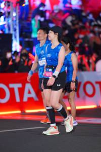 BIB: 15431, 7411, 4976
                            <button type="button" onclick="openModal(21643047)" class="btn btn-primary btn-sm float-right btn-popup" data-toggle="modal" data-target=".modal-high-quality">
                        <i class="fas fa-shopping-cart"></i> Add to Cart
                    </button>
                                            <button type="button" onclick="isThisMe(21643047, true)" class="btn btn-success btn-sm float-right btn-popup btn-isme hidden" data-toggle="tooltip" data-placement="bottom" title="นี่คือรูปของคุณใช่ไหม คลิกที่นี่เพื่อเอาเข้าอัลบั้ม">
                        <i class="fas fa-plus"></i> Add to album
                    </button>
                    <button type="button" onclick="isThisMe(21643047, false)" class="btn btn-warning btn-sm float-right btn-popup btn-isnotme hidden">
                        <i class="fas fa-ban"></i> Remove from album
                    </button>