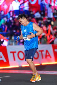 BIB: 7011, 4360
                            <button type="button" onclick="openModal(21639049)" class="btn btn-primary btn-sm float-right btn-popup" data-toggle="modal" data-target=".modal-high-quality">
                        <i class="fas fa-shopping-cart"></i> Add to Cart
                    </button>
                                            <button type="button" onclick="isThisMe(21639049, true)" class="btn btn-success btn-sm float-right btn-popup btn-isme hidden" data-toggle="tooltip" data-placement="bottom" title="นี่คือรูปของคุณใช่ไหม คลิกที่นี่เพื่อเอาเข้าอัลบั้ม">
                        <i class="fas fa-plus"></i> Add to album
                    </button>
                    <button type="button" onclick="isThisMe(21639049, false)" class="btn btn-warning btn-sm float-right btn-popup btn-isnotme hidden">
                        <i class="fas fa-ban"></i> Remove from album
                    </button>