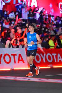 BIB: 41033
                            <button type="button" onclick="openModal(21637794)" class="btn btn-primary btn-sm float-right btn-popup" data-toggle="modal" data-target=".modal-high-quality">
                        <i class="fas fa-shopping-cart"></i> Add to Cart
                    </button>
                                            <button type="button" onclick="isThisMe(21637794, true)" class="btn btn-success btn-sm float-right btn-popup btn-isme hidden" data-toggle="tooltip" data-placement="bottom" title="นี่คือรูปของคุณใช่ไหม คลิกที่นี่เพื่อเอาเข้าอัลบั้ม">
                        <i class="fas fa-plus"></i> Add to album
                    </button>
                    <button type="button" onclick="isThisMe(21637794, false)" class="btn btn-warning btn-sm float-right btn-popup btn-isnotme hidden">
                        <i class="fas fa-ban"></i> Remove from album
                    </button>