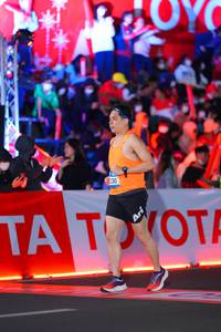 BIB: 230
                            <button type="button" onclick="openModal(21638757)" class="btn btn-primary btn-sm float-right btn-popup" data-toggle="modal" data-target=".modal-high-quality">
                        <i class="fas fa-shopping-cart"></i> Add to Cart
                    </button>
                                            <button type="button" onclick="isThisMe(21638757, true)" class="btn btn-success btn-sm float-right btn-popup btn-isme hidden" data-toggle="tooltip" data-placement="bottom" title="นี่คือรูปของคุณใช่ไหม คลิกที่นี่เพื่อเอาเข้าอัลบั้ม">
                        <i class="fas fa-plus"></i> Add to album
                    </button>
                    <button type="button" onclick="isThisMe(21638757, false)" class="btn btn-warning btn-sm float-right btn-popup btn-isnotme hidden">
                        <i class="fas fa-ban"></i> Remove from album
                    </button>