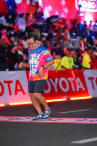 BIB: 1175, 401
                            <button type="button" onclick="openModal(21642366)" class="btn btn-primary btn-sm float-right btn-popup" data-toggle="modal" data-target=".modal-high-quality">
                        <i class="fas fa-shopping-cart"></i> Add to Cart
                    </button>
                                            <button type="button" onclick="isThisMe(21642366, true)" class="btn btn-success btn-sm float-right btn-popup btn-isme hidden" data-toggle="tooltip" data-placement="bottom" title="นี่คือรูปของคุณใช่ไหม คลิกที่นี่เพื่อเอาเข้าอัลบั้ม">
                        <i class="fas fa-plus"></i> Add to album
                    </button>
                    <button type="button" onclick="isThisMe(21642366, false)" class="btn btn-warning btn-sm float-right btn-popup btn-isnotme hidden">
                        <i class="fas fa-ban"></i> Remove from album
                    </button>