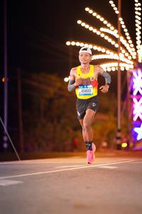 BIB: 40800
                            <button type="button" onclick="openModal(20672485)" class="btn btn-primary btn-sm float-right btn-popup" data-toggle="modal" data-target=".modal-high-quality">
                        <i class="fas fa-shopping-cart"></i> Add to Cart
                    </button>
                                            <button type="button" onclick="isThisMe(20672485, true)" class="btn btn-success btn-sm float-right btn-popup btn-isme hidden" data-toggle="tooltip" data-placement="bottom" title="นี่คือรูปของคุณใช่ไหม คลิกที่นี่เพื่อเอาเข้าอัลบั้ม">
                        <i class="fas fa-plus"></i> Add to album
                    </button>
                    <button type="button" onclick="isThisMe(20672485, false)" class="btn btn-warning btn-sm float-right btn-popup btn-isnotme hidden">
                        <i class="fas fa-ban"></i> Remove from album
                    </button>