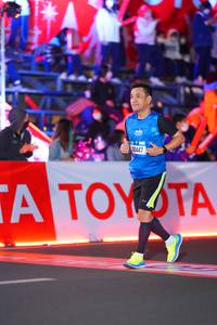 BIB: 40447
                            <button type="button" onclick="openModal(21644325)" class="btn btn-primary btn-sm float-right btn-popup" data-toggle="modal" data-target=".modal-high-quality">
                        <i class="fas fa-shopping-cart"></i> Add to Cart
                    </button>
                                            <button type="button" onclick="isThisMe(21644325, true)" class="btn btn-success btn-sm float-right btn-popup btn-isme hidden" data-toggle="tooltip" data-placement="bottom" title="นี่คือรูปของคุณใช่ไหม คลิกที่นี่เพื่อเอาเข้าอัลบั้ม">
                        <i class="fas fa-plus"></i> Add to album
                    </button>
                    <button type="button" onclick="isThisMe(21644325, false)" class="btn btn-warning btn-sm float-right btn-popup btn-isnotme hidden">
                        <i class="fas fa-ban"></i> Remove from album
                    </button>