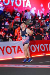 BIB: 4193
                            <button type="button" onclick="openModal(21642738)" class="btn btn-primary btn-sm float-right btn-popup" data-toggle="modal" data-target=".modal-high-quality">
                        <i class="fas fa-shopping-cart"></i> Add to Cart
                    </button>
                                            <button type="button" onclick="isThisMe(21642738, true)" class="btn btn-success btn-sm float-right btn-popup btn-isme hidden" data-toggle="tooltip" data-placement="bottom" title="นี่คือรูปของคุณใช่ไหม คลิกที่นี่เพื่อเอาเข้าอัลบั้ม">
                        <i class="fas fa-plus"></i> Add to album
                    </button>
                    <button type="button" onclick="isThisMe(21642738, false)" class="btn btn-warning btn-sm float-right btn-popup btn-isnotme hidden">
                        <i class="fas fa-ban"></i> Remove from album
                    </button>