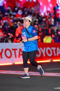 BIB: 46073
                            <button type="button" onclick="openModal(21643927)" class="btn btn-primary btn-sm float-right btn-popup" data-toggle="modal" data-target=".modal-high-quality">
                        <i class="fas fa-shopping-cart"></i> Add to Cart
                    </button>
                                            <button type="button" onclick="isThisMe(21643927, true)" class="btn btn-success btn-sm float-right btn-popup btn-isme hidden" data-toggle="tooltip" data-placement="bottom" title="นี่คือรูปของคุณใช่ไหม คลิกที่นี่เพื่อเอาเข้าอัลบั้ม">
                        <i class="fas fa-plus"></i> Add to album
                    </button>
                    <button type="button" onclick="isThisMe(21643927, false)" class="btn btn-warning btn-sm float-right btn-popup btn-isnotme hidden">
                        <i class="fas fa-ban"></i> Remove from album
                    </button>