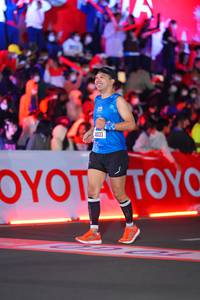 BIB: 4033
                            <button type="button" onclick="openModal(21637802)" class="btn btn-primary btn-sm float-right btn-popup" data-toggle="modal" data-target=".modal-high-quality">
                        <i class="fas fa-shopping-cart"></i> Add to Cart
                    </button>
                                            <button type="button" onclick="isThisMe(21637802, true)" class="btn btn-success btn-sm float-right btn-popup btn-isme hidden" data-toggle="tooltip" data-placement="bottom" title="นี่คือรูปของคุณใช่ไหม คลิกที่นี่เพื่อเอาเข้าอัลบั้ม">
                        <i class="fas fa-plus"></i> Add to album
                    </button>
                    <button type="button" onclick="isThisMe(21637802, false)" class="btn btn-warning btn-sm float-right btn-popup btn-isnotme hidden">
                        <i class="fas fa-ban"></i> Remove from album
                    </button>