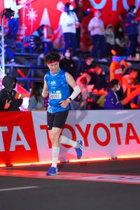 BIB: 42355
                            <button type="button" onclick="openModal(21644122)" class="btn btn-primary btn-sm float-right btn-popup" data-toggle="modal" data-target=".modal-high-quality">
                        <i class="fas fa-shopping-cart"></i> Add to Cart
                    </button>
                                            <button type="button" onclick="isThisMe(21644122, true)" class="btn btn-success btn-sm float-right btn-popup btn-isme hidden" data-toggle="tooltip" data-placement="bottom" title="นี่คือรูปของคุณใช่ไหม คลิกที่นี่เพื่อเอาเข้าอัลบั้ม">
                        <i class="fas fa-plus"></i> Add to album
                    </button>
                    <button type="button" onclick="isThisMe(21644122, false)" class="btn btn-warning btn-sm float-right btn-popup btn-isnotme hidden">
                        <i class="fas fa-ban"></i> Remove from album
                    </button>