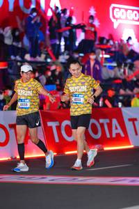 BIB: 41659, 41501
                            <button type="button" onclick="openModal(21645399)" class="btn btn-primary btn-sm float-right btn-popup" data-toggle="modal" data-target=".modal-high-quality">
                        <i class="fas fa-shopping-cart"></i> Add to Cart
                    </button>
                                            <button type="button" onclick="isThisMe(21645399, true)" class="btn btn-success btn-sm float-right btn-popup btn-isme hidden" data-toggle="tooltip" data-placement="bottom" title="นี่คือรูปของคุณใช่ไหม คลิกที่นี่เพื่อเอาเข้าอัลบั้ม">
                        <i class="fas fa-plus"></i> Add to album
                    </button>
                    <button type="button" onclick="isThisMe(21645399, false)" class="btn btn-warning btn-sm float-right btn-popup btn-isnotme hidden">
                        <i class="fas fa-ban"></i> Remove from album
                    </button>