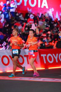 BIB: 40190
                            <button type="button" onclick="openModal(21642612)" class="btn btn-primary btn-sm float-right btn-popup" data-toggle="modal" data-target=".modal-high-quality">
                        <i class="fas fa-shopping-cart"></i> Add to Cart
                    </button>
                                            <button type="button" onclick="isThisMe(21642612, true)" class="btn btn-success btn-sm float-right btn-popup btn-isme hidden" data-toggle="tooltip" data-placement="bottom" title="นี่คือรูปของคุณใช่ไหม คลิกที่นี่เพื่อเอาเข้าอัลบั้ม">
                        <i class="fas fa-plus"></i> Add to album
                    </button>
                    <button type="button" onclick="isThisMe(21642612, false)" class="btn btn-warning btn-sm float-right btn-popup btn-isnotme hidden">
                        <i class="fas fa-ban"></i> Remove from album
                    </button>