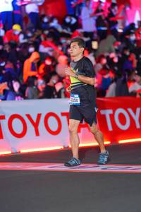 BIB: 2050
                            <button type="button" onclick="openModal(21639265)" class="btn btn-primary btn-sm float-right btn-popup" data-toggle="modal" data-target=".modal-high-quality">
                        <i class="fas fa-shopping-cart"></i> Add to Cart
                    </button>
                                            <button type="button" onclick="isThisMe(21639265, true)" class="btn btn-success btn-sm float-right btn-popup btn-isme hidden" data-toggle="tooltip" data-placement="bottom" title="นี่คือรูปของคุณใช่ไหม คลิกที่นี่เพื่อเอาเข้าอัลบั้ม">
                        <i class="fas fa-plus"></i> Add to album
                    </button>
                    <button type="button" onclick="isThisMe(21639265, false)" class="btn btn-warning btn-sm float-right btn-popup btn-isnotme hidden">
                        <i class="fas fa-ban"></i> Remove from album
                    </button>