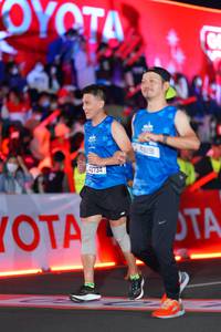 BIB: 42734, 191
                            <button type="button" onclick="openModal(21638797)" class="btn btn-primary btn-sm float-right btn-popup" data-toggle="modal" data-target=".modal-high-quality">
                        <i class="fas fa-shopping-cart"></i> Add to Cart
                    </button>
                                            <button type="button" onclick="isThisMe(21638797, true)" class="btn btn-success btn-sm float-right btn-popup btn-isme hidden" data-toggle="tooltip" data-placement="bottom" title="นี่คือรูปของคุณใช่ไหม คลิกที่นี่เพื่อเอาเข้าอัลบั้ม">
                        <i class="fas fa-plus"></i> Add to album
                    </button>
                    <button type="button" onclick="isThisMe(21638797, false)" class="btn btn-warning btn-sm float-right btn-popup btn-isnotme hidden">
                        <i class="fas fa-ban"></i> Remove from album
                    </button>