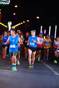 BIB: 43634, 43212
                            <button type="button" onclick="openModal(19720115)" class="btn btn-primary btn-sm float-right btn-popup" data-toggle="modal" data-target=".modal-high-quality">
                        <i class="fas fa-shopping-cart"></i> Add to Cart
                    </button>
                                            <button type="button" onclick="isThisMe(19720115, true)" class="btn btn-success btn-sm float-right btn-popup btn-isme hidden" data-toggle="tooltip" data-placement="bottom" title="นี่คือรูปของคุณใช่ไหม คลิกที่นี่เพื่อเอาเข้าอัลบั้ม">
                        <i class="fas fa-plus"></i> Add to album
                    </button>
                    <button type="button" onclick="isThisMe(19720115, false)" class="btn btn-warning btn-sm float-right btn-popup btn-isnotme hidden">
                        <i class="fas fa-ban"></i> Remove from album
                    </button>