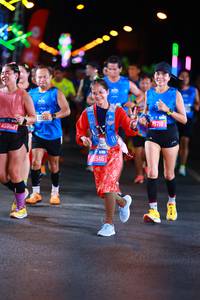 BIB: 45863, 946, 15718
                            <button type="button" onclick="openModal(19756460)" class="btn btn-primary btn-sm float-right btn-popup" data-toggle="modal" data-target=".modal-high-quality">
                        <i class="fas fa-shopping-cart"></i> Add to Cart
                    </button>
                                            <button type="button" onclick="isThisMe(19756460, true)" class="btn btn-success btn-sm float-right btn-popup btn-isme hidden" data-toggle="tooltip" data-placement="bottom" title="นี่คือรูปของคุณใช่ไหม คลิกที่นี่เพื่อเอาเข้าอัลบั้ม">
                        <i class="fas fa-plus"></i> Add to album
                    </button>
                    <button type="button" onclick="isThisMe(19756460, false)" class="btn btn-warning btn-sm float-right btn-popup btn-isnotme hidden">
                        <i class="fas fa-ban"></i> Remove from album
                    </button>