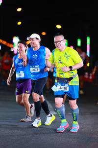 BIB: 44004, 43037
                            <button type="button" onclick="openModal(19907446)" class="btn btn-primary btn-sm float-right btn-popup" data-toggle="modal" data-target=".modal-high-quality">
                        <i class="fas fa-shopping-cart"></i> Add to Cart
                    </button>
                                            <button type="button" onclick="isThisMe(19907446, true)" class="btn btn-success btn-sm float-right btn-popup btn-isme hidden" data-toggle="tooltip" data-placement="bottom" title="นี่คือรูปของคุณใช่ไหม คลิกที่นี่เพื่อเอาเข้าอัลบั้ม">
                        <i class="fas fa-plus"></i> Add to album
                    </button>
                    <button type="button" onclick="isThisMe(19907446, false)" class="btn btn-warning btn-sm float-right btn-popup btn-isnotme hidden">
                        <i class="fas fa-ban"></i> Remove from album
                    </button>