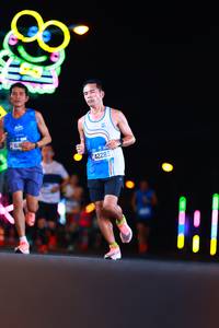 BIB: 4150, 42285
                            <button type="button" onclick="openModal(19722211)" class="btn btn-primary btn-sm float-right btn-popup" data-toggle="modal" data-target=".modal-high-quality">
                        <i class="fas fa-shopping-cart"></i> Add to Cart
                    </button>
                                            <button type="button" onclick="isThisMe(19722211, true)" class="btn btn-success btn-sm float-right btn-popup btn-isme hidden" data-toggle="tooltip" data-placement="bottom" title="นี่คือรูปของคุณใช่ไหม คลิกที่นี่เพื่อเอาเข้าอัลบั้ม">
                        <i class="fas fa-plus"></i> Add to album
                    </button>
                    <button type="button" onclick="isThisMe(19722211, false)" class="btn btn-warning btn-sm float-right btn-popup btn-isnotme hidden">
                        <i class="fas fa-ban"></i> Remove from album
                    </button>