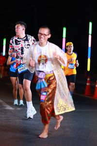 BIB: 64409
                            <button type="button" onclick="openModal(19784698)" class="btn btn-primary btn-sm float-right btn-popup" data-toggle="modal" data-target=".modal-high-quality">
                        <i class="fas fa-shopping-cart"></i> Add to Cart
                    </button>
                                            <button type="button" onclick="isThisMe(19784698, true)" class="btn btn-success btn-sm float-right btn-popup btn-isme hidden" data-toggle="tooltip" data-placement="bottom" title="นี่คือรูปของคุณใช่ไหม คลิกที่นี่เพื่อเอาเข้าอัลบั้ม">
                        <i class="fas fa-plus"></i> Add to album
                    </button>
                    <button type="button" onclick="isThisMe(19784698, false)" class="btn btn-warning btn-sm float-right btn-popup btn-isnotme hidden">
                        <i class="fas fa-ban"></i> Remove from album
                    </button>