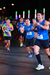 BIB: 41050, 42302, 680
                            <button type="button" onclick="openModal(19756573)" class="btn btn-primary btn-sm float-right btn-popup" data-toggle="modal" data-target=".modal-high-quality">
                        <i class="fas fa-shopping-cart"></i> Add to Cart
                    </button>
                                            <button type="button" onclick="isThisMe(19756573, true)" class="btn btn-success btn-sm float-right btn-popup btn-isme hidden" data-toggle="tooltip" data-placement="bottom" title="นี่คือรูปของคุณใช่ไหม คลิกที่นี่เพื่อเอาเข้าอัลบั้ม">
                        <i class="fas fa-plus"></i> Add to album
                    </button>
                    <button type="button" onclick="isThisMe(19756573, false)" class="btn btn-warning btn-sm float-right btn-popup btn-isnotme hidden">
                        <i class="fas fa-ban"></i> Remove from album
                    </button>