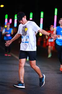 BIB: 41458
                            <button type="button" onclick="openModal(19764997)" class="btn btn-primary btn-sm float-right btn-popup" data-toggle="modal" data-target=".modal-high-quality">
                        <i class="fas fa-shopping-cart"></i> Add to Cart
                    </button>
                                            <button type="button" onclick="isThisMe(19764997, true)" class="btn btn-success btn-sm float-right btn-popup btn-isme hidden" data-toggle="tooltip" data-placement="bottom" title="นี่คือรูปของคุณใช่ไหม คลิกที่นี่เพื่อเอาเข้าอัลบั้ม">
                        <i class="fas fa-plus"></i> Add to album
                    </button>
                    <button type="button" onclick="isThisMe(19764997, false)" class="btn btn-warning btn-sm float-right btn-popup btn-isnotme hidden">
                        <i class="fas fa-ban"></i> Remove from album
                    </button>