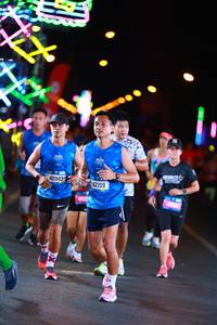 BIB: 40943, 42159
                            <button type="button" onclick="openModal(19848036)" class="btn btn-primary btn-sm float-right btn-popup" data-toggle="modal" data-target=".modal-high-quality">
                        <i class="fas fa-shopping-cart"></i> Add to Cart
                    </button>
                                            <button type="button" onclick="isThisMe(19848036, true)" class="btn btn-success btn-sm float-right btn-popup btn-isme hidden" data-toggle="tooltip" data-placement="bottom" title="นี่คือรูปของคุณใช่ไหม คลิกที่นี่เพื่อเอาเข้าอัลบั้ม">
                        <i class="fas fa-plus"></i> Add to album
                    </button>
                    <button type="button" onclick="isThisMe(19848036, false)" class="btn btn-warning btn-sm float-right btn-popup btn-isnotme hidden">
                        <i class="fas fa-ban"></i> Remove from album
                    </button>