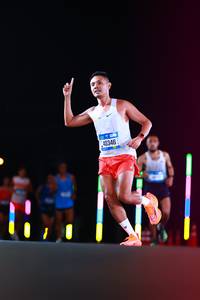 BIB: 40346
                            <button type="button" onclick="openModal(19707655)" class="btn btn-primary btn-sm float-right btn-popup" data-toggle="modal" data-target=".modal-high-quality">
                        <i class="fas fa-shopping-cart"></i> Add to Cart
                    </button>
                                            <button type="button" onclick="isThisMe(19707655, true)" class="btn btn-success btn-sm float-right btn-popup btn-isme hidden" data-toggle="tooltip" data-placement="bottom" title="นี่คือรูปของคุณใช่ไหม คลิกที่นี่เพื่อเอาเข้าอัลบั้ม">
                        <i class="fas fa-plus"></i> Add to album
                    </button>
                    <button type="button" onclick="isThisMe(19707655, false)" class="btn btn-warning btn-sm float-right btn-popup btn-isnotme hidden">
                        <i class="fas fa-ban"></i> Remove from album
                    </button>