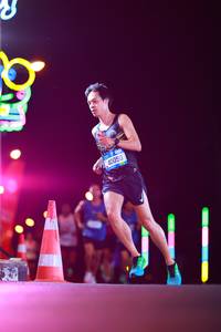 BIB: 40050
                            <button type="button" onclick="openModal(19702666)" class="btn btn-primary btn-sm float-right btn-popup" data-toggle="modal" data-target=".modal-high-quality">
                        <i class="fas fa-shopping-cart"></i> Add to Cart
                    </button>
                                            <button type="button" onclick="isThisMe(19702666, true)" class="btn btn-success btn-sm float-right btn-popup btn-isme hidden" data-toggle="tooltip" data-placement="bottom" title="นี่คือรูปของคุณใช่ไหม คลิกที่นี่เพื่อเอาเข้าอัลบั้ม">
                        <i class="fas fa-plus"></i> Add to album
                    </button>
                    <button type="button" onclick="isThisMe(19702666, false)" class="btn btn-warning btn-sm float-right btn-popup btn-isnotme hidden">
                        <i class="fas fa-ban"></i> Remove from album
                    </button>