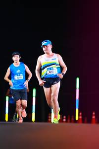 BIB: 41190, 42562
                            <button type="button" onclick="openModal(19720909)" class="btn btn-primary btn-sm float-right btn-popup" data-toggle="modal" data-target=".modal-high-quality">
                        <i class="fas fa-shopping-cart"></i> Add to Cart
                    </button>
                                            <button type="button" onclick="isThisMe(19720909, true)" class="btn btn-success btn-sm float-right btn-popup btn-isme hidden" data-toggle="tooltip" data-placement="bottom" title="นี่คือรูปของคุณใช่ไหม คลิกที่นี่เพื่อเอาเข้าอัลบั้ม">
                        <i class="fas fa-plus"></i> Add to album
                    </button>
                    <button type="button" onclick="isThisMe(19720909, false)" class="btn btn-warning btn-sm float-right btn-popup btn-isnotme hidden">
                        <i class="fas fa-ban"></i> Remove from album
                    </button>