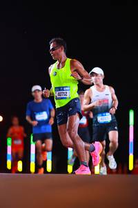 BIB: 40712
                            <button type="button" onclick="openModal(19702231)" class="btn btn-primary btn-sm float-right btn-popup" data-toggle="modal" data-target=".modal-high-quality">
                        <i class="fas fa-shopping-cart"></i> Add to Cart
                    </button>
                                            <button type="button" onclick="isThisMe(19702231, true)" class="btn btn-success btn-sm float-right btn-popup btn-isme hidden" data-toggle="tooltip" data-placement="bottom" title="นี่คือรูปของคุณใช่ไหม คลิกที่นี่เพื่อเอาเข้าอัลบั้ม">
                        <i class="fas fa-plus"></i> Add to album
                    </button>
                    <button type="button" onclick="isThisMe(19702231, false)" class="btn btn-warning btn-sm float-right btn-popup btn-isnotme hidden">
                        <i class="fas fa-ban"></i> Remove from album
                    </button>